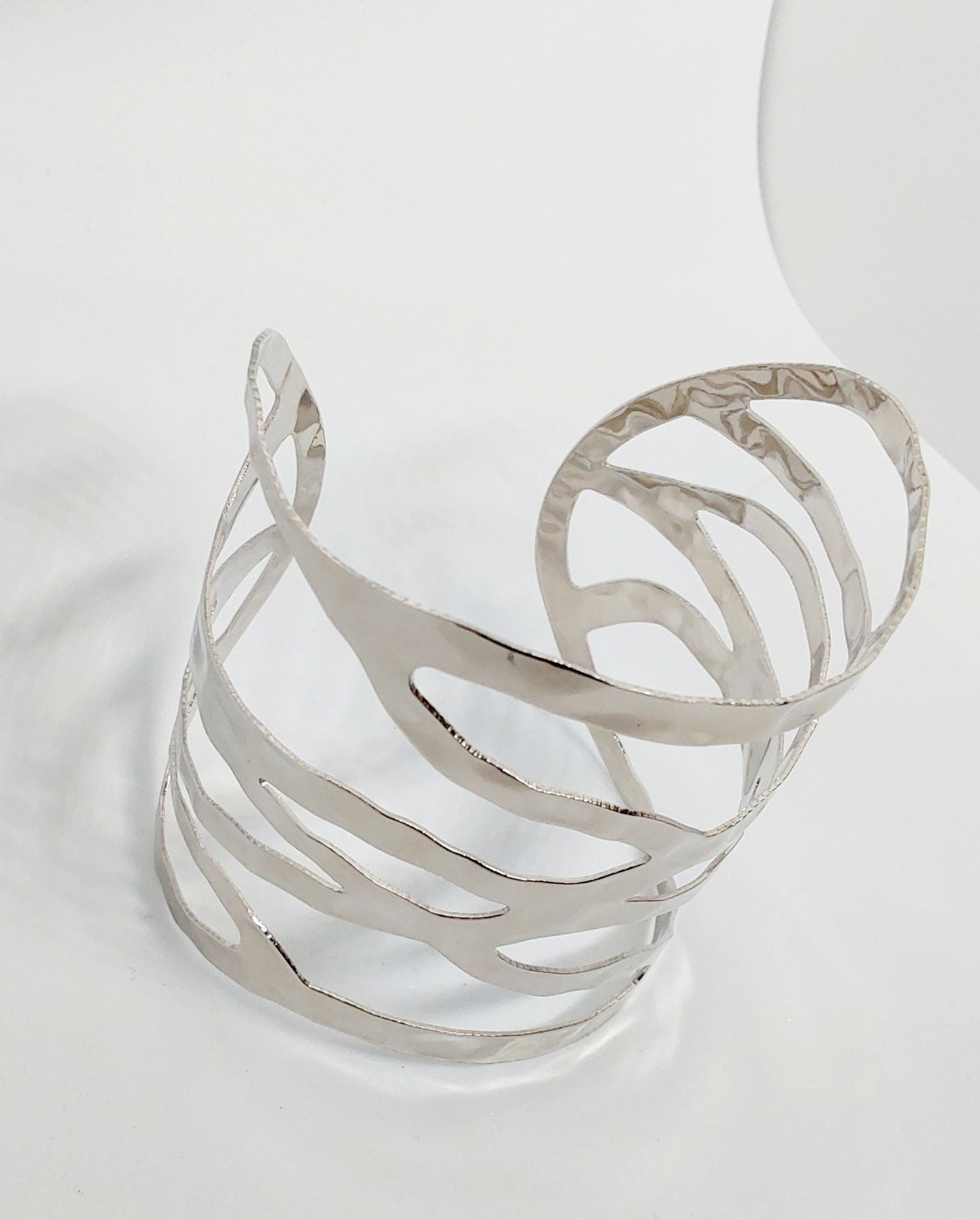 Aphrodite Cuff Bangle Silver - Stellify