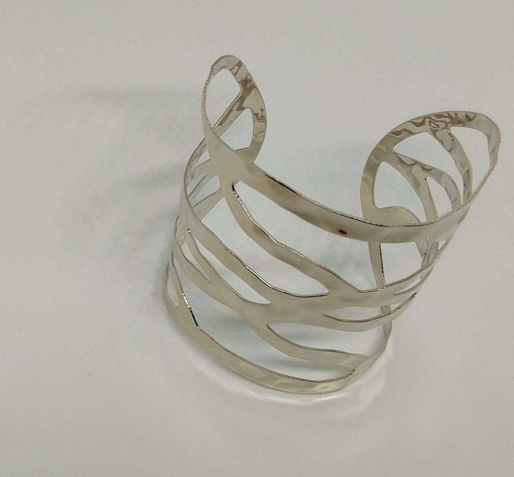 Aphrodite Cuff Bangle Silver - Stellify