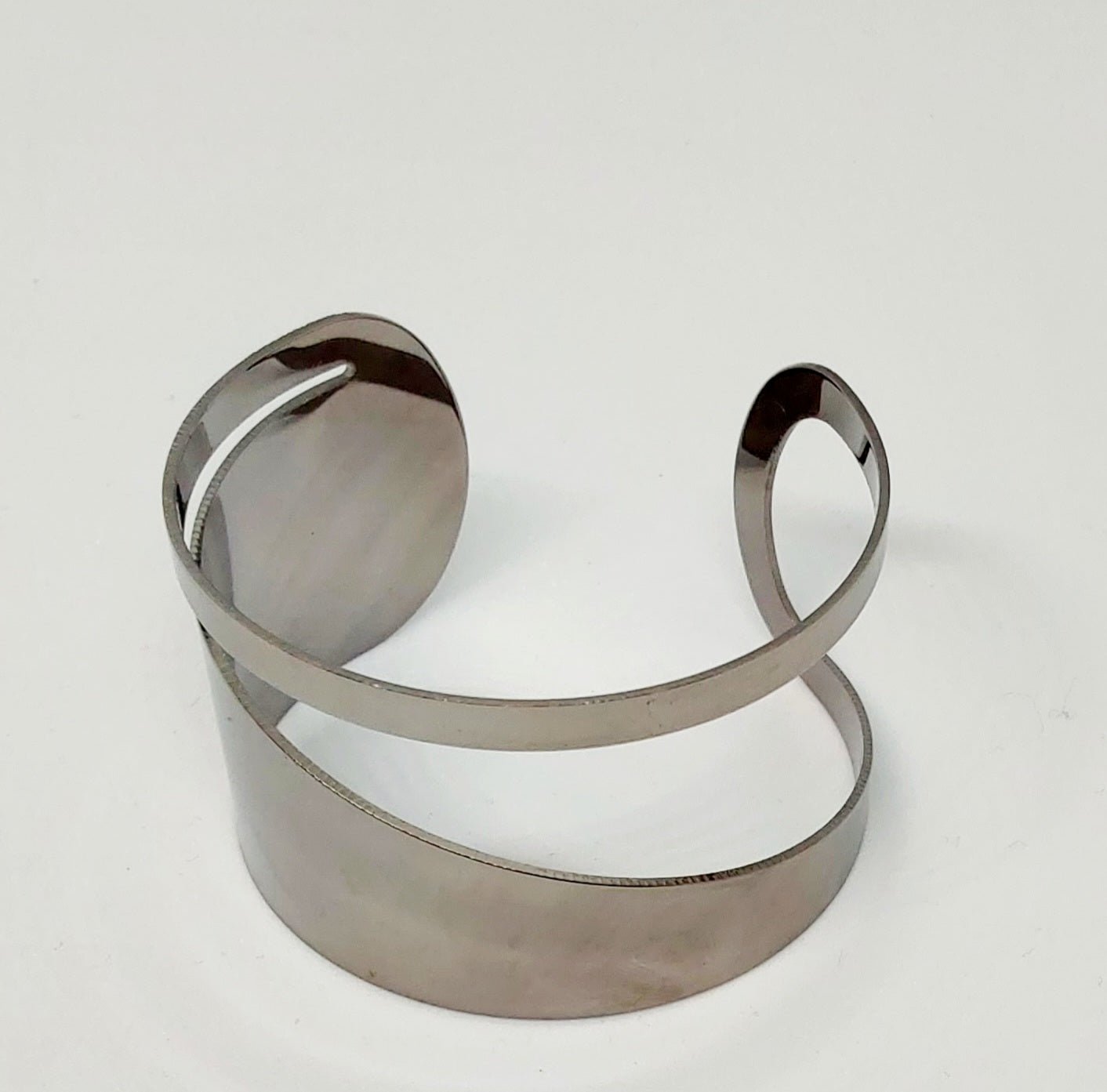 Hera Cuff Bangle Pewter - Stellify