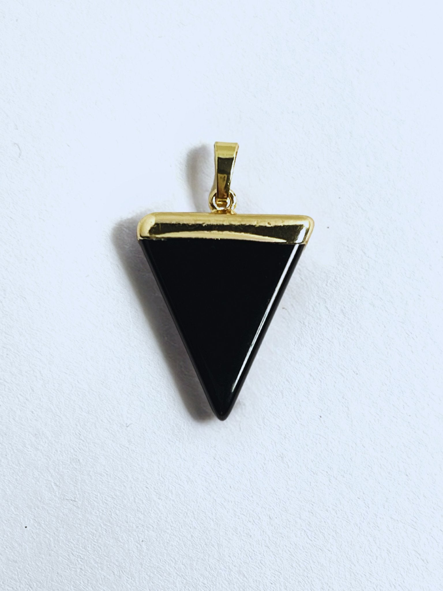 Onyx Triangle Pendant - Stellify
