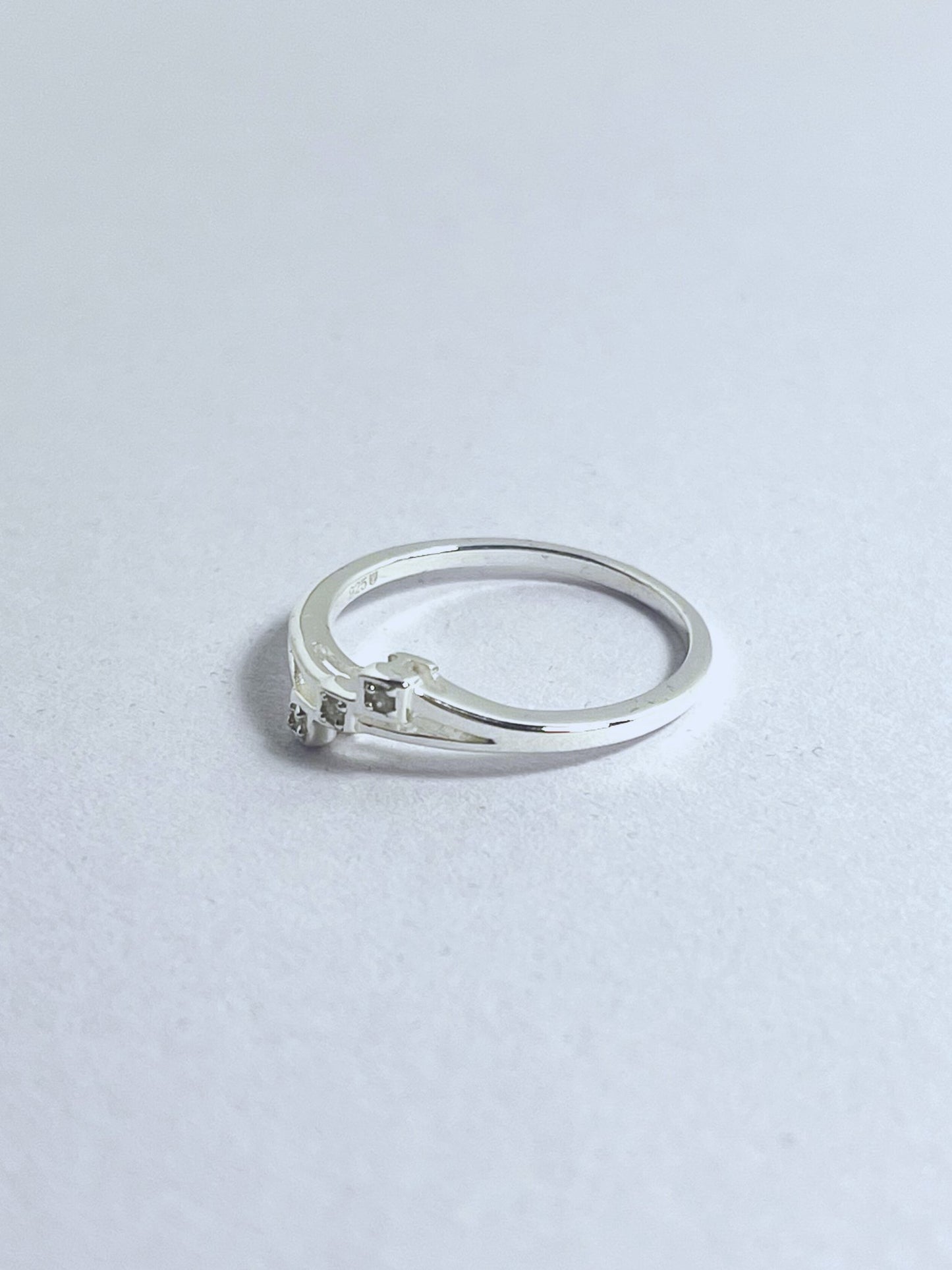 Sterling Silver 3 Stone Staggered White Diamond Ring - Stellify