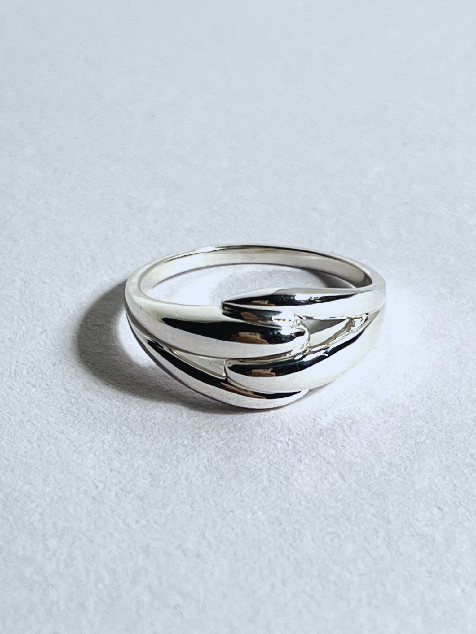 Sterling Silver Infinity Hands Ring - Stellify